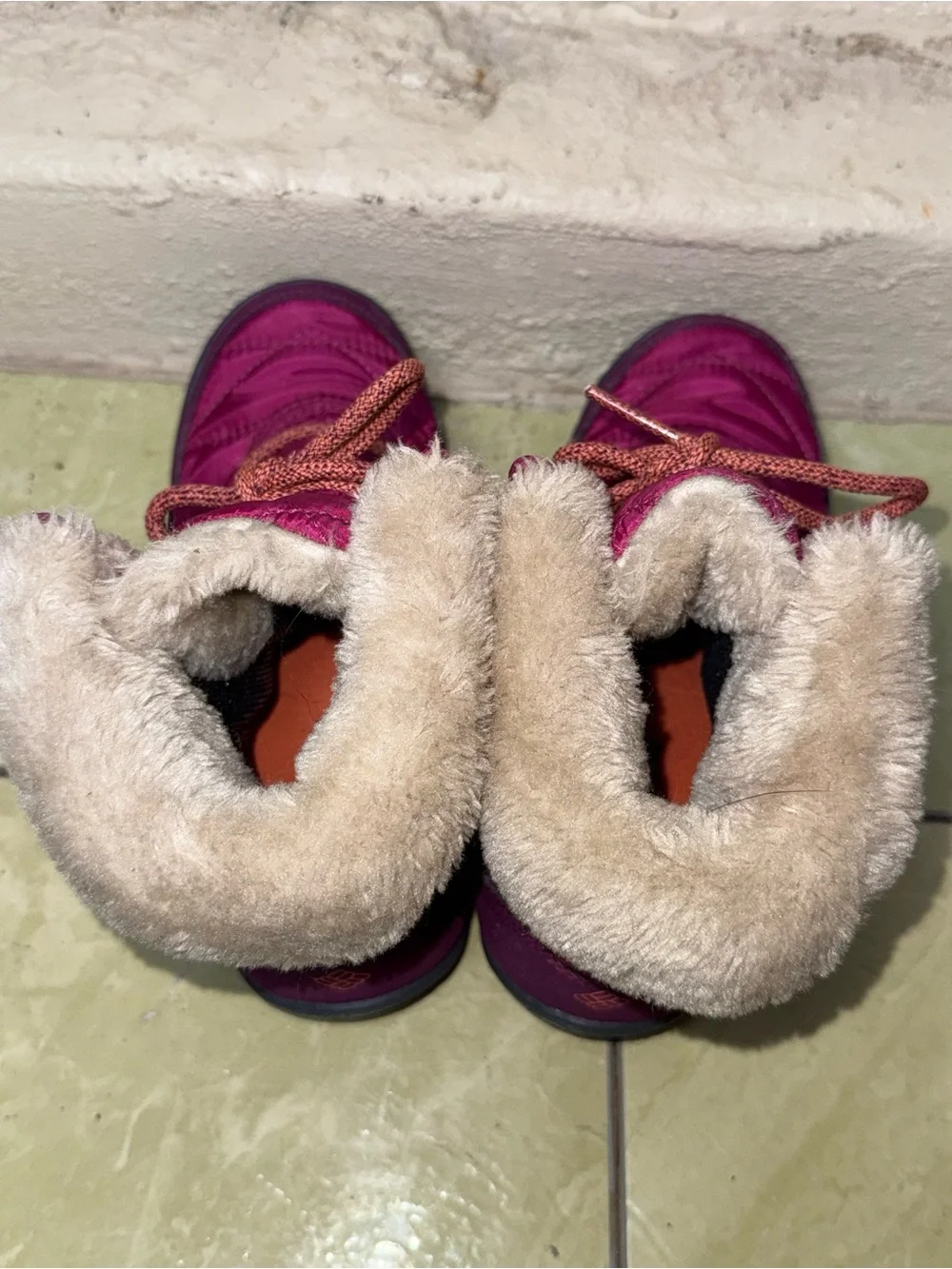 Columbia tan cozycore